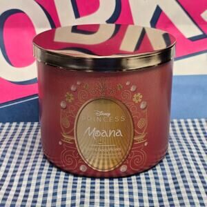 BBW Disney Princess Moana Large 3 Wick Candle Holiday Home Fragrance Exclusive
